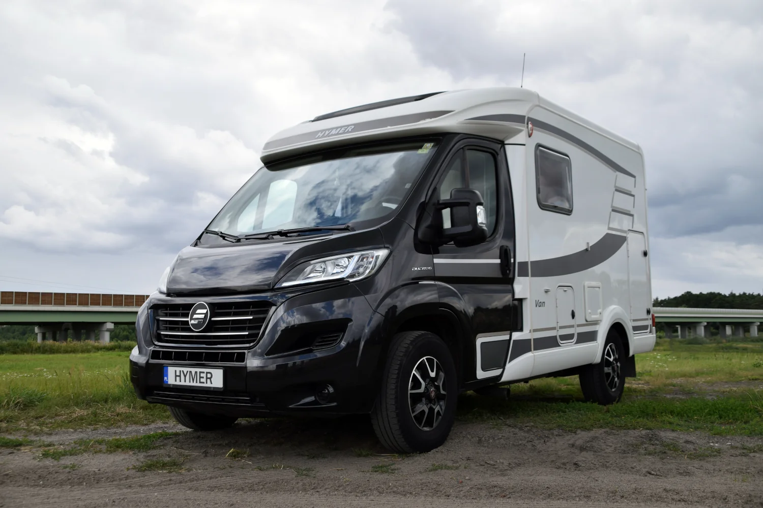 Kamper Hymer van 314 od przodu